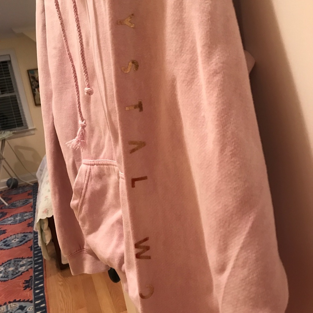 Women’s Size M Sweatshirt - Picture 7 of 7